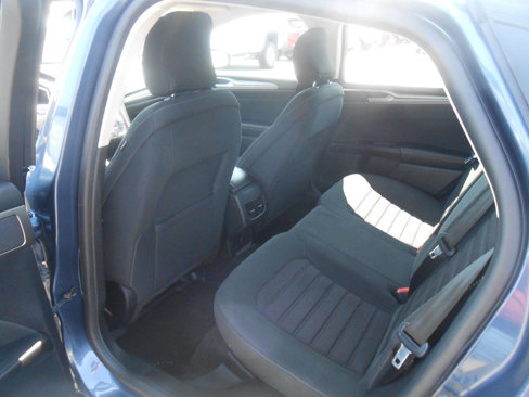 Used 2019 Ford Fusion SE image 13