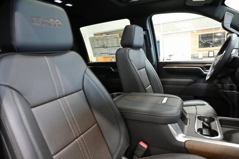 New 2025 Chevrolet Silverado 2500 High Country w/ High Country Premium Package image 11