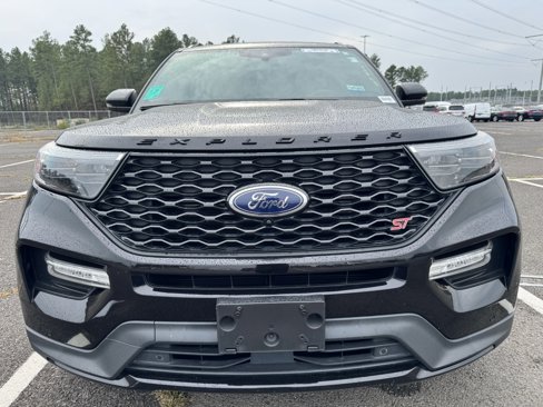 Used 2022 Ford Explorer ST w/ Equipment Group 401A image 8