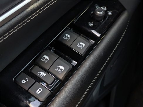 New 2025 Jeep Wagoneer 4WD w/ Convenience Group I image 35