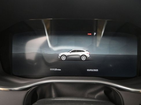 New 2025 Jaguar F-PACE R-Dynamic S image 23
