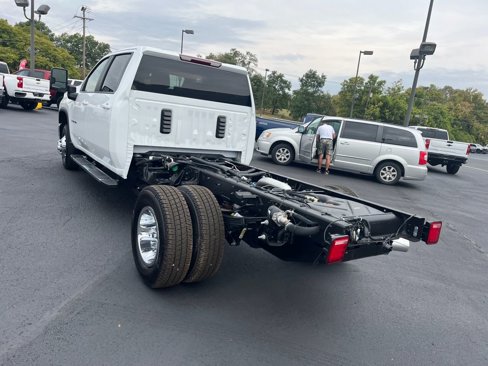 New 2026 Chevrolet Silverado 3500 LT w/ Convenience Package image 3