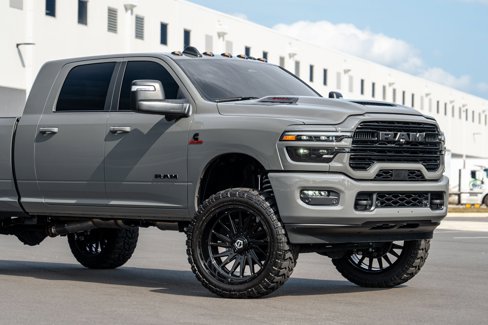 Used 2026 RAM 2500 Laramie w/ Night Edition image 3