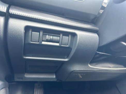 Used 2024 Subaru Crosstrek 2.0i Premium image 21