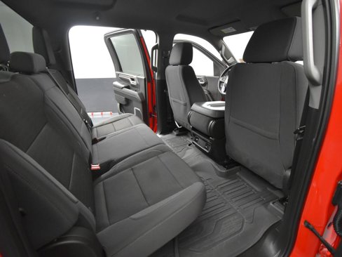 Used 2024 GMC Sierra 2500 SLE image 40