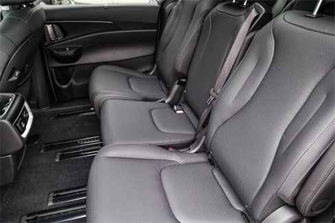 New 2026 Kia Carnival SX Prestige image 17