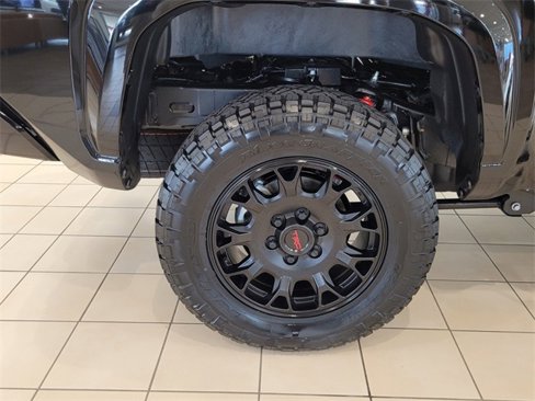 New 2025 Toyota Tacoma 4x4 Double Cab image 9