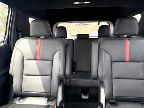 Used 2024 Chevrolet Traverse RS w/ LPO, Floor Liner Package image 25