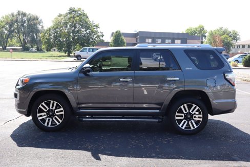 Used 2021 Toyota 4Runner Limited image 9
