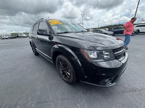 Used 2019 Dodge Journey SE image 7