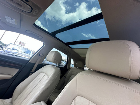 Used 2018 Audi Q5 2.0T Premium w/ Convenience Package image 18