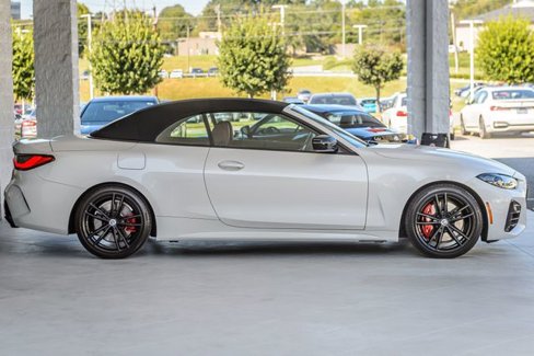 Used 2022 BMW M440i Convertible w/ Premium Package image 54