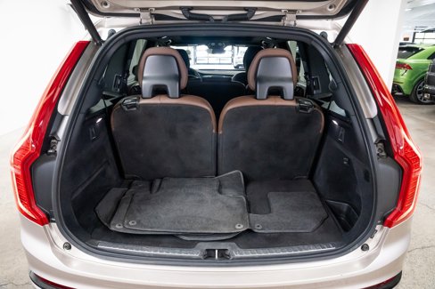 Used 2023 Volvo XC90 T8 Plus image 8