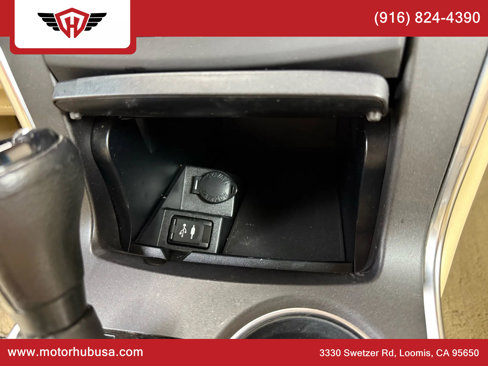 Used 2016 Toyota Camry XLE image 33