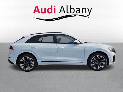 New 2026 Audi Q8 Premium Plus image 3
