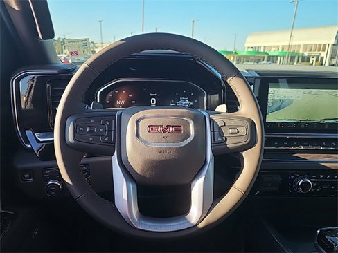 New 2025 GMC Sierra 1500 SLT image 19