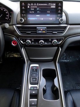 Used 2022 Honda Accord Touring image 16
