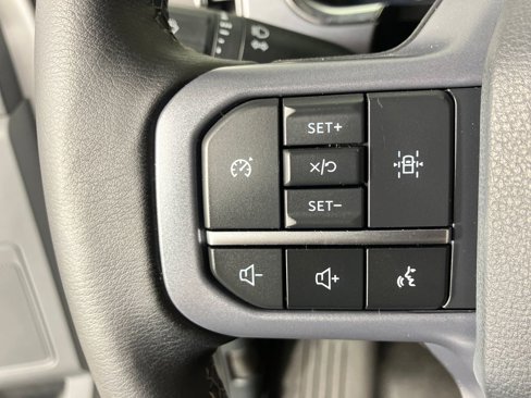 Used 2023 Ford F150 Lightning XLT image 18