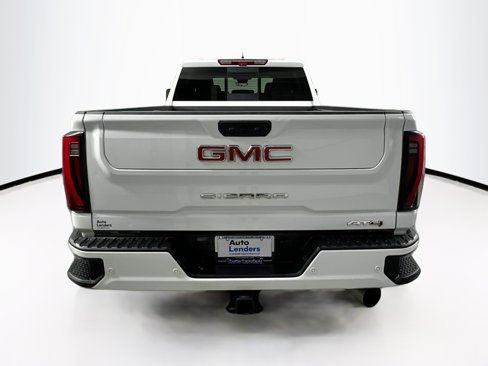 Used 2024 GMC Sierra 2500 AT4 w/ AT4 Premium Plus Package image 6