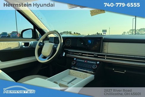 Used 2025 Hyundai Santa Fe Calligraphy image 28