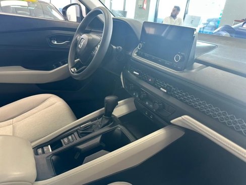 Used 2023 Honda Accord EX image 34