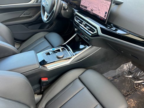 Used 2024 BMW i4 eDrive35 w/ Premium Package image 15