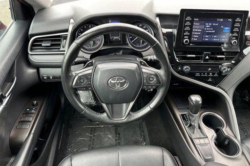 Used 2022 Toyota Camry SE image 15