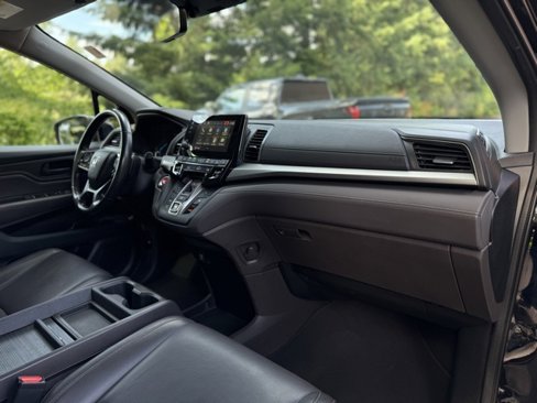 Used 2018 Honda Odyssey EX-L image 11