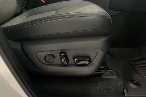 Used 2025 Lexus GX 550 image 20