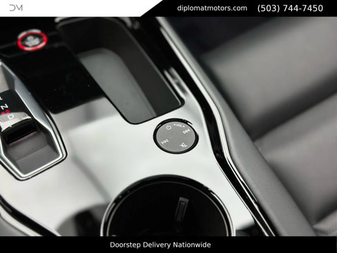 Used 2023 Audi e-tron GT Prestige w/ Prestige Package image 27