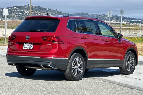 Used 2019 Volkswagen Tiguan SEL image 4