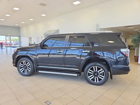 Used 2019 Toyota 4Runner Limited image 9