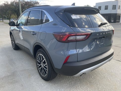 New 2026 Ford Escape SE image 6