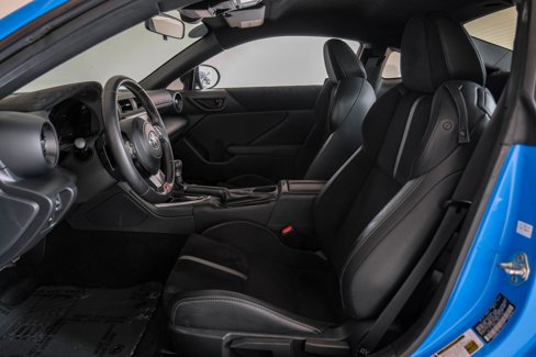 Used 2022 Toyota GR86 Premium image 3