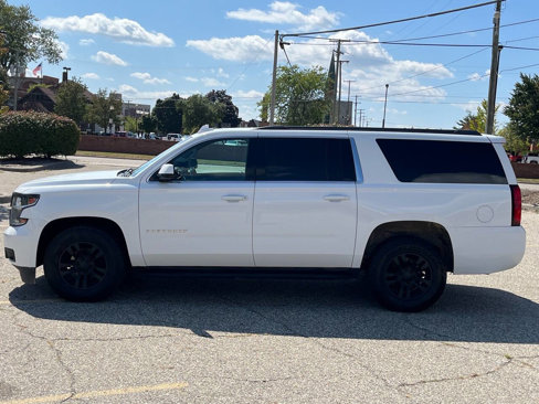 Used 2017 Chevrolet Suburban LS image 11