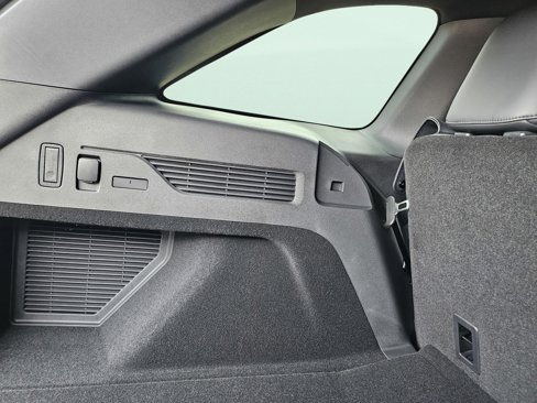 New 2025 Lincoln Nautilus Premier w/ Jet Appearance Package image 29