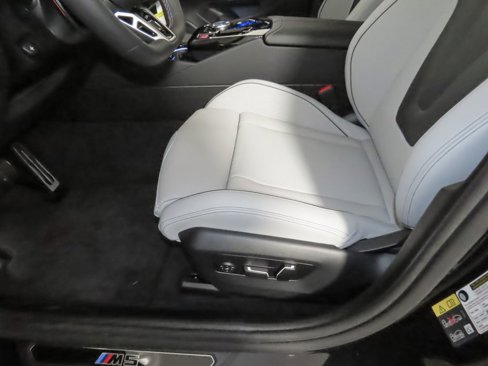 New 2026 BMW M5 w/ M Driver's Package image 13