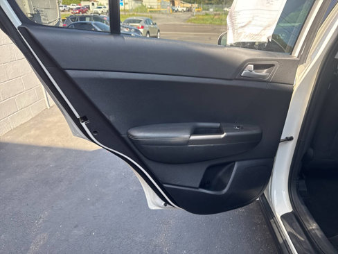 Used 2017 Kia Sportage LX w/ LX Popular Package image 24