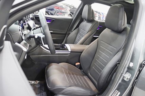 Used 2024 Mercedes-Benz C 300 4MATIC Sedan image 26