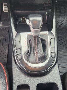 Used 2023 Kia Forte GT image 20