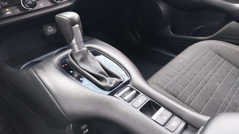 Used 2025 Honda HR-V LX image 25