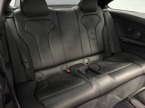 Used 2017 BMW M4 Competition image 33
