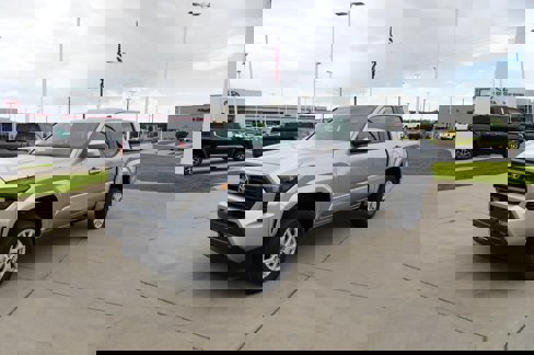 New 2025 Toyota Tacoma SR5 image 4