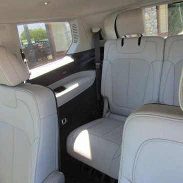 Used 2021 Jeep Grand Cherokee L Overland w/ Advanced Protech Group III image 10