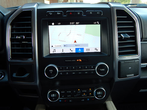 Used 2019 Ford Expedition Platinum image 14