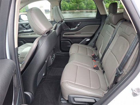 New 2025 Lincoln Corsair Grand Touring image 5