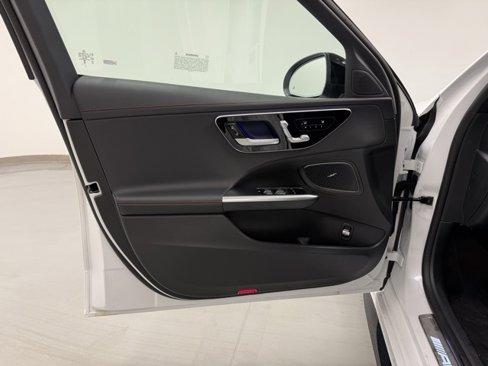New 2025 Mercedes-Benz C 43 AMG 4MATIC Sedan image 16