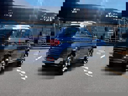 New 2025 Hyundai Venue Limited image 7