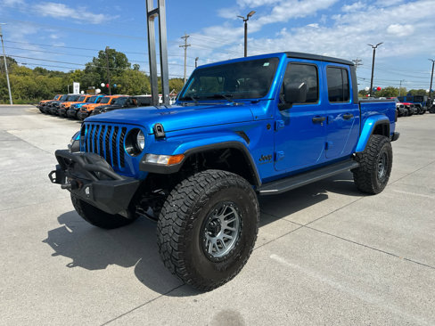 Used 2022 Jeep Gladiator Sport image 1