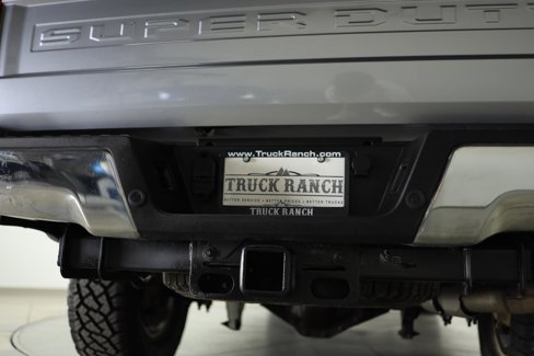 Used 2022 Ford F350 Lariat image 11
